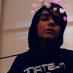 Meet your Posher, Nicholas